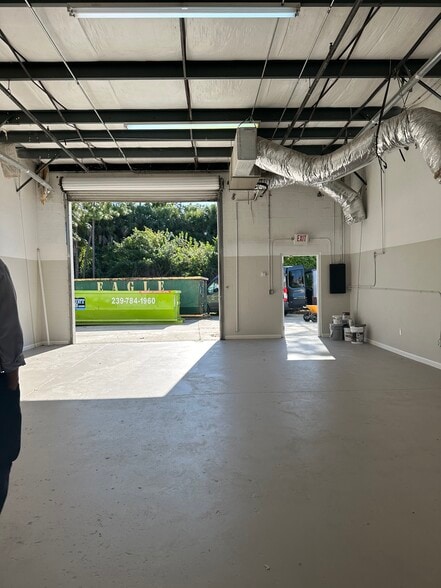 More Photos Of 28631 N Diesel Dr, Bonita Springs Light Manufacturing For Lease