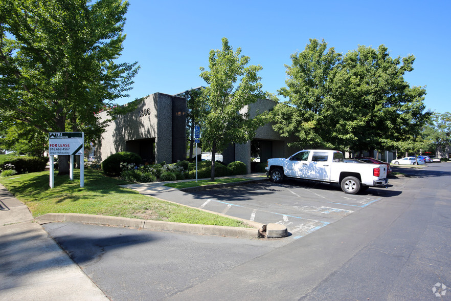 Primary Photo Of 3306 Monier Cir, Rancho Cordova Flex For Lease