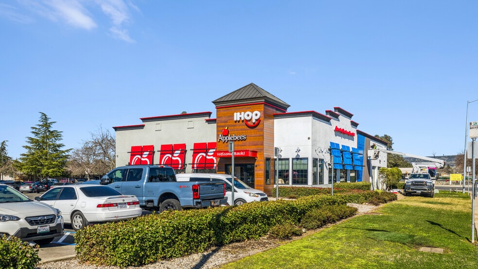 More Photos Of 2160 Feather River Blvd, Oroville Restaurant For Sale