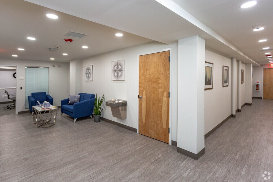 More Photos Of 520 Franklin Ave, Garden City Medical For Lease