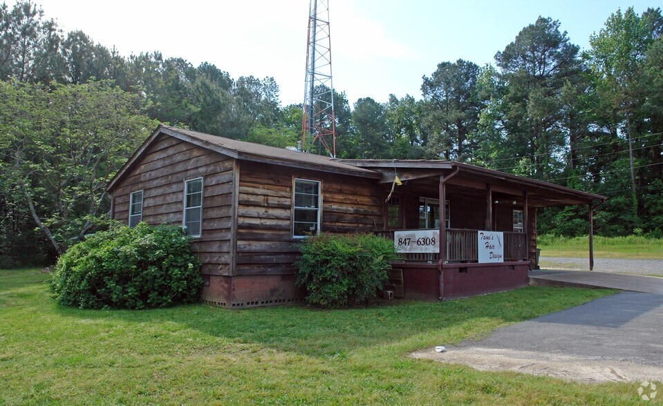 More Photos Of 1100 Reynolds St, Bryant Freestanding For Sale