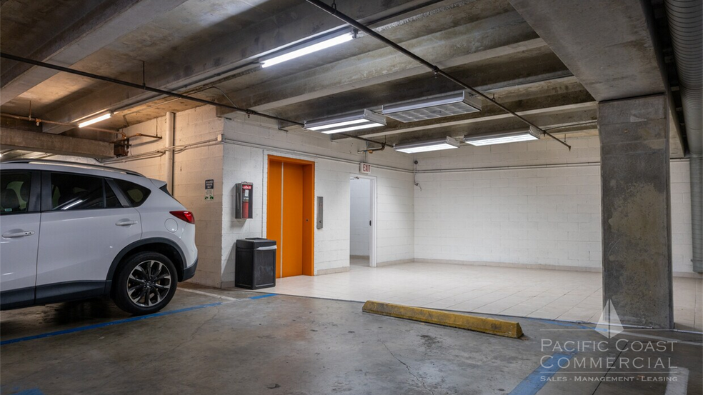 More Photos Of 6863 Friars Rd, San Diego Office For Lease