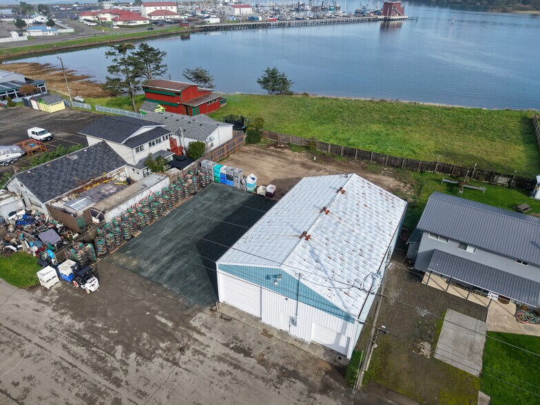 More Photos Of 63355 Charleston Rd, Coos Bay Warehouse For Sale