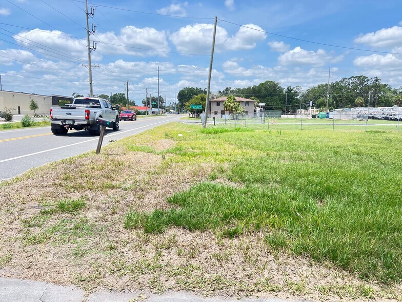 More Photos Of 110 E Keysville Rd, Plant City Auto Dealership For Sale