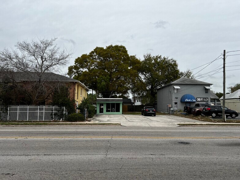Primary Photo Of 2925 W Columbus Dr, Tampa Freestanding For Sale