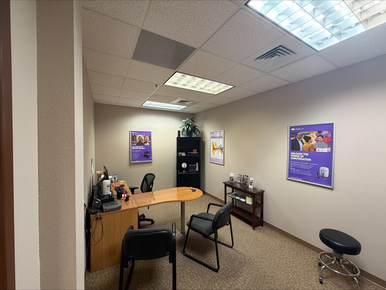 More Photos Of 18801 E Mainstreet, Parker Medical For Sale