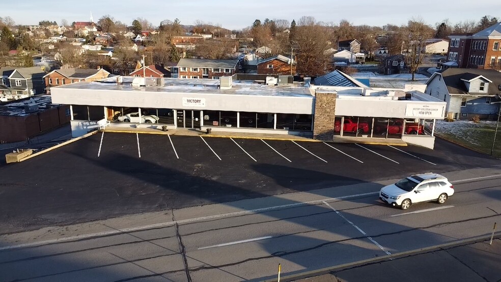 Primary Photo Of 64 Greensburg St, Delmont Auto Dealership For Lease