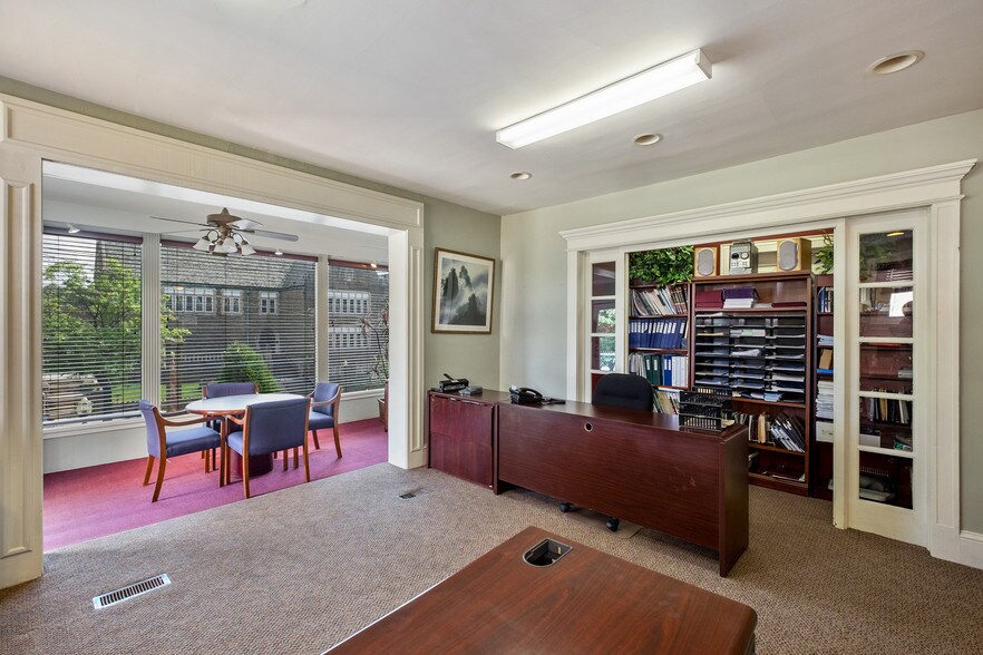 More Photos Of 214 Fayette St, Conshohocken Office Residential For Lease