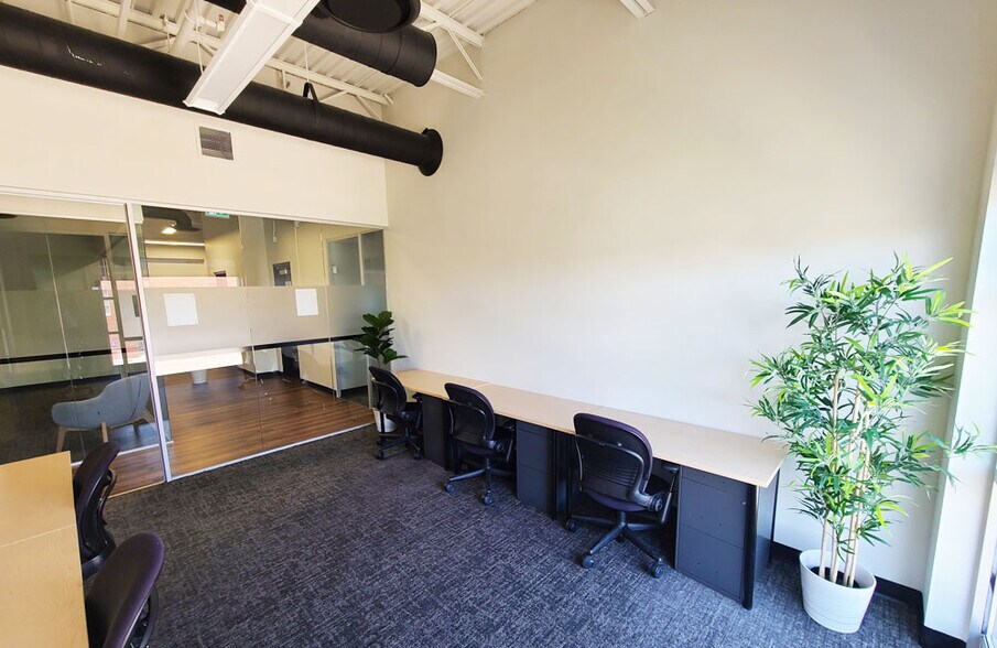 More Photos Of 290 King St E, Kitchener Coworking Space