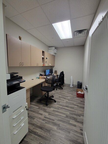 More Photos Of 2800 N Tenaya Way, Las Vegas Medical For Lease
