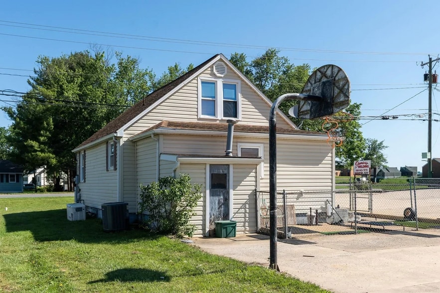 More Photos Of 3231 Stuarts Draft Hwy, Stuarts Draft Warehouse For Sale