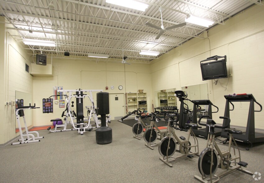 More Photos Of 1001-1003 Broad St, Johnstown Medical For Sale