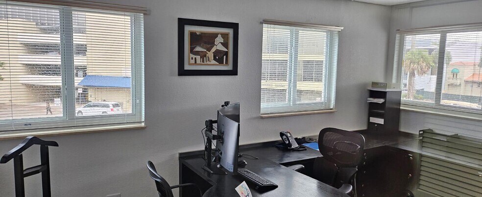 More Photos Of 770 Ponce de Leon Blvd, Coral Gables Office For Lease