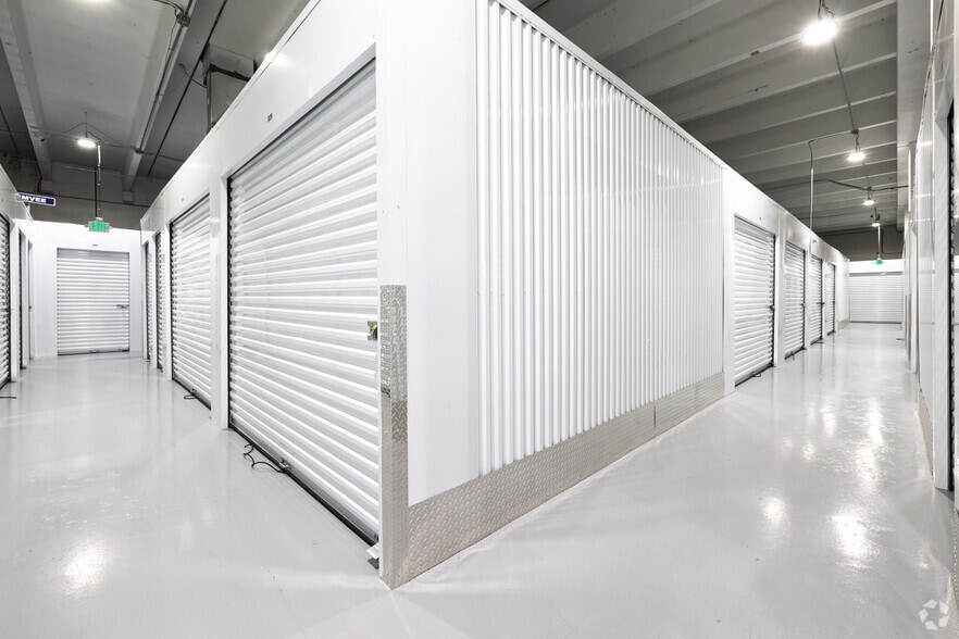 More Photos Of 6910 Bandley Dr, Fountain Industrial For Sale