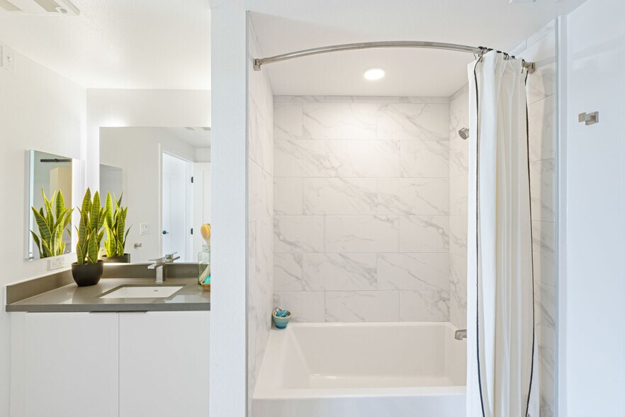 More Photos Of 4353 Park Blvd, San Diego Apartments For Lease