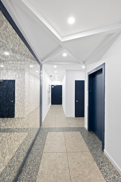 More Photos Of 227-231 E 59th St, New York Apartments For Sale