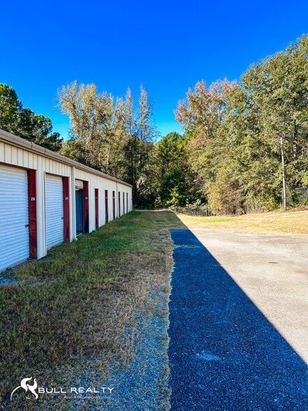 More Photos Of 109 Coleman Dr, Eatonton Self Storage For Sale