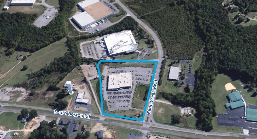 More Photos Of 119 Cane Creek Blvd, Danville Telecom Hotel Data Hosting For Sale