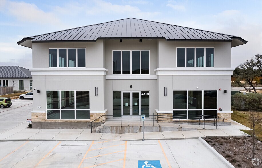 More Photos Of 3216 Napier Park, Shavano Park Medical For Lease