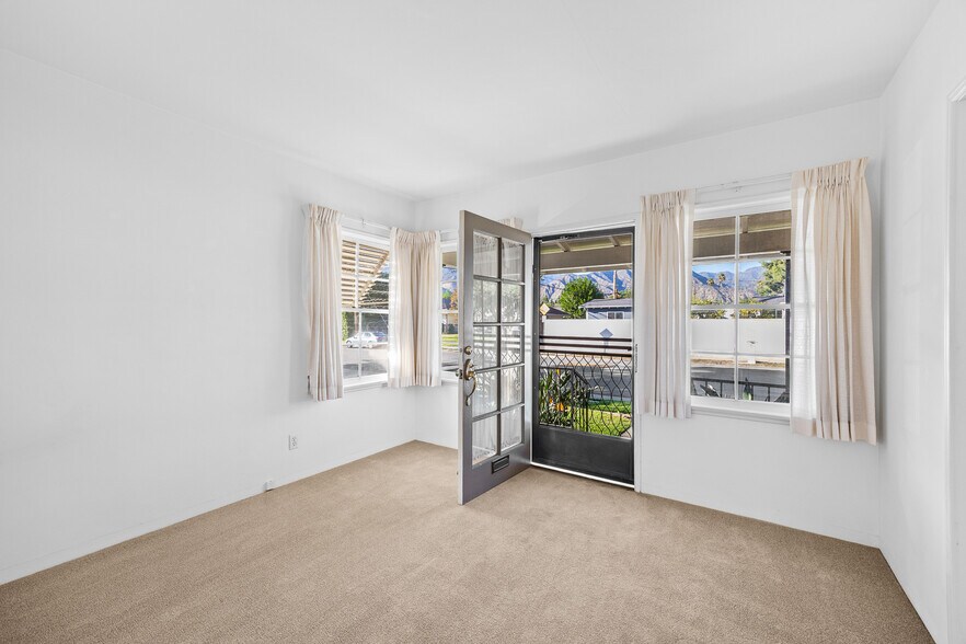 More Photos Of 1047 N San Gabriel Ave, Azusa Apartments For Sale