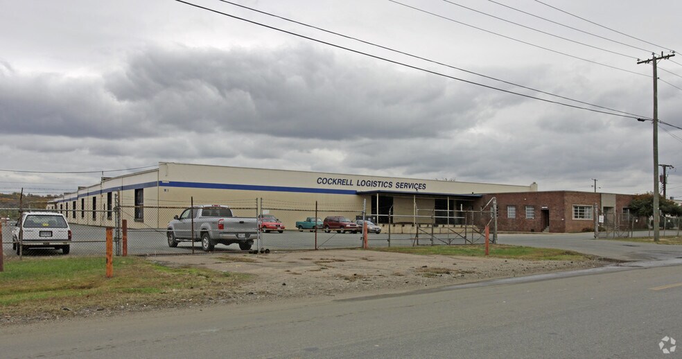 More Photos Of 2700 Deepwater Terminal Rd, Richmond Warehouse For Lease