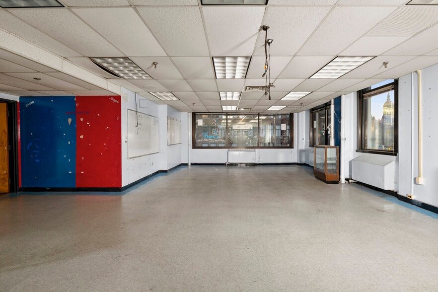 More Photos Of 273 Asylum St, Hartford Office For Sale