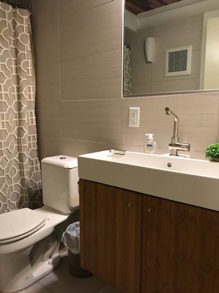 More Photos Of 412 N 3rd St, Richmond Apartments For Sale