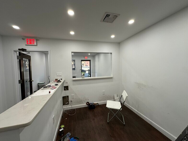 More Photos Of 340A 9th St, Brooklyn Healthcare For Lease