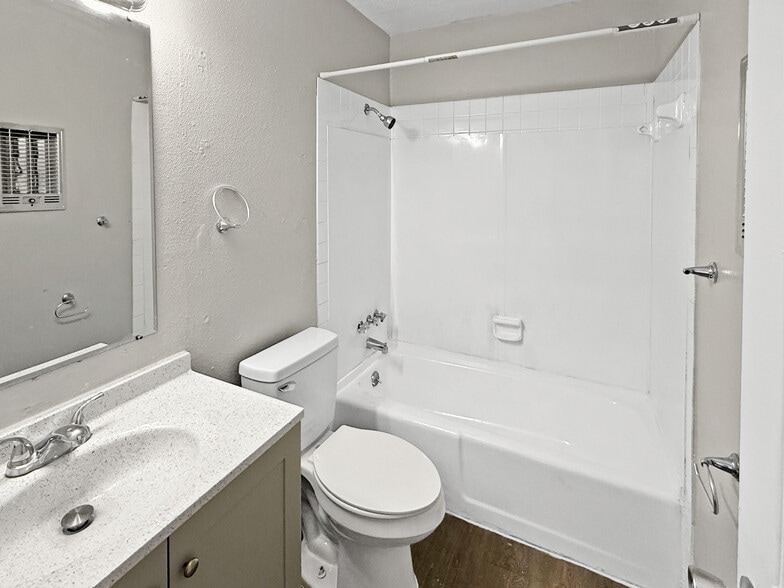 More Photos Of 401 Pinchback Rd, Beaumont Apartments For Sale