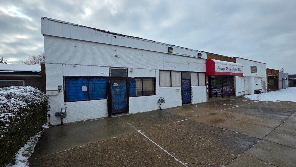 Primary Photo Of 19623 Joy Rd, Detroit General Retail For Sale