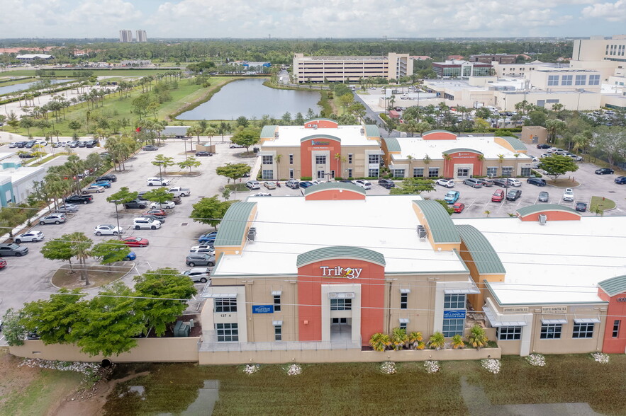 More Photos Of 13774 Plantation Rd, Fort Myers Medical For Lease