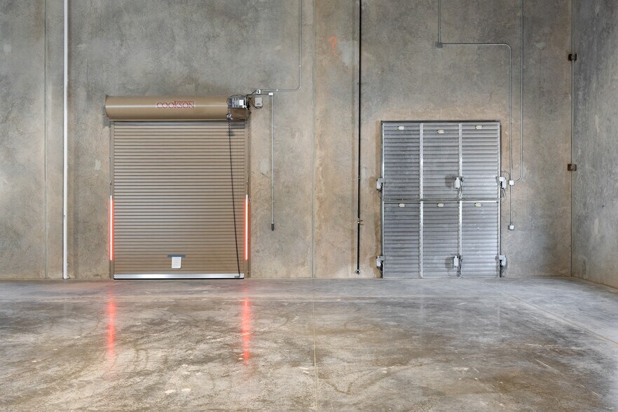 More Photos Of 1720 Eberhart Rd, Temple Warehouse For Lease