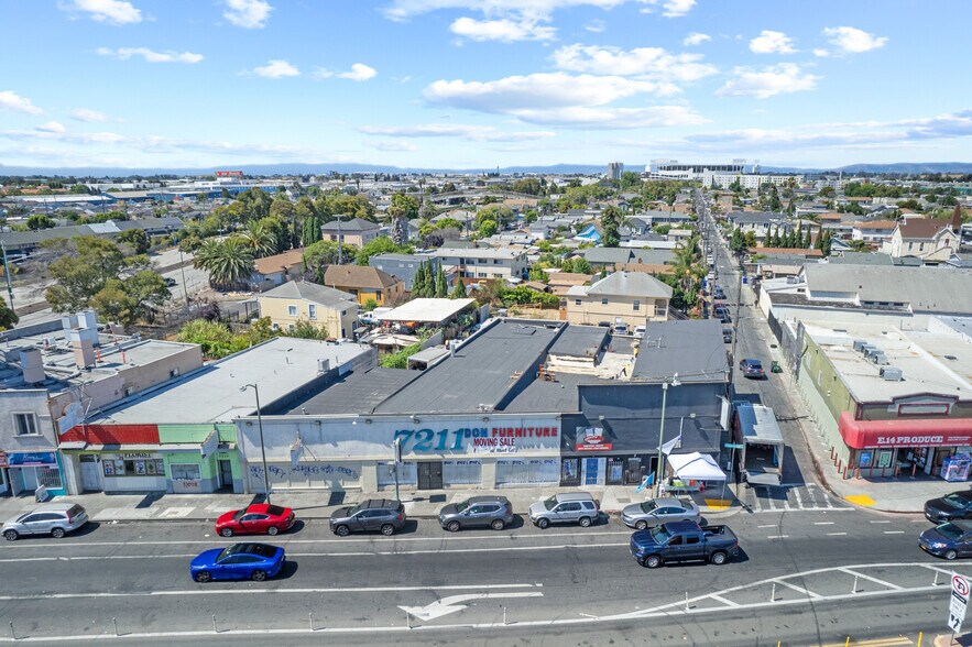 More Photos Of , Oakland General Retail For Sale