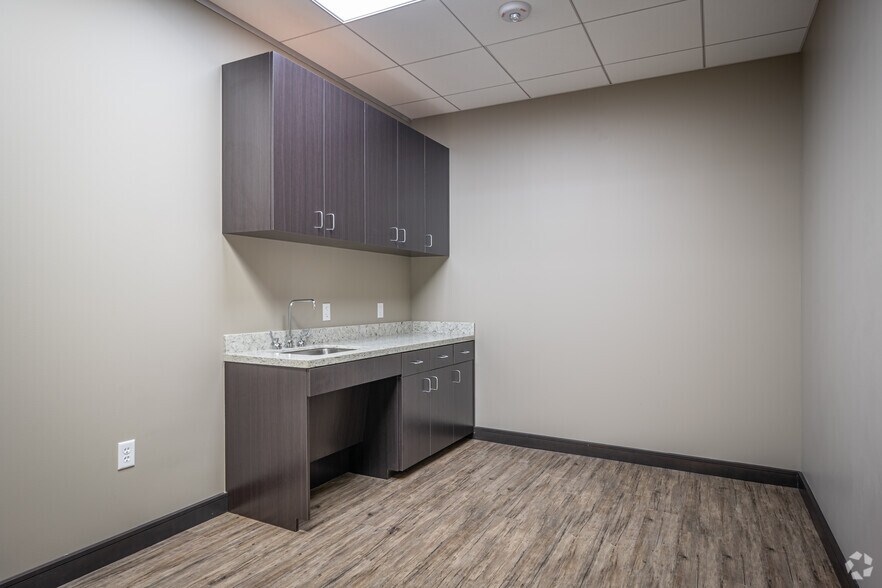 Photo of 7th Floor Ste 714