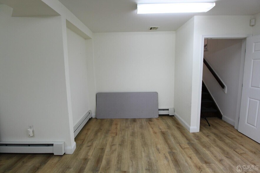 More Photos Of 637 Georges Rd, New Brunswick Medical For Sale