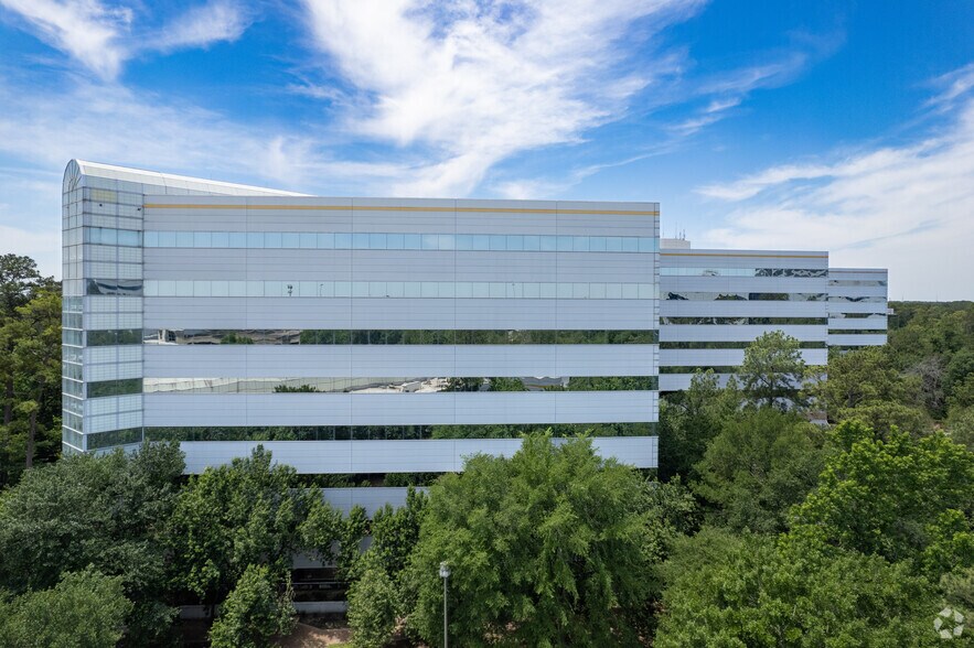 More Photos Of 11445 Compaq Center West Dr, Houston Office For Lease
