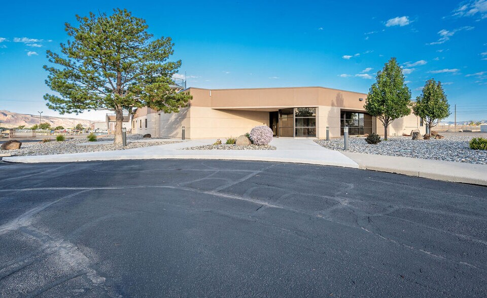 More Photos Of 787 Valley Ct, Grand Junction Office For Lease