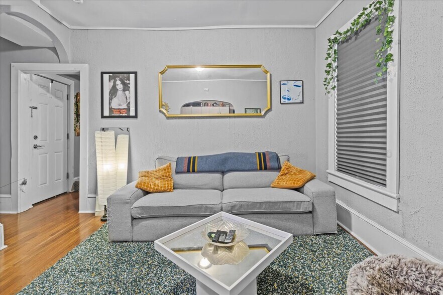 More Photos Of 816 Collings Ave, Collingswood Apartments For Sale