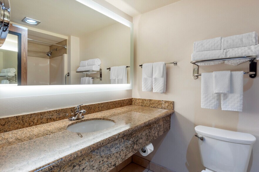 More Photos Of , Oak Harbor Hospitality For Sale