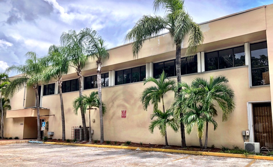 Primary Photo Of 3201 NW 24th Street Rd, Miami Warehouse For Lease