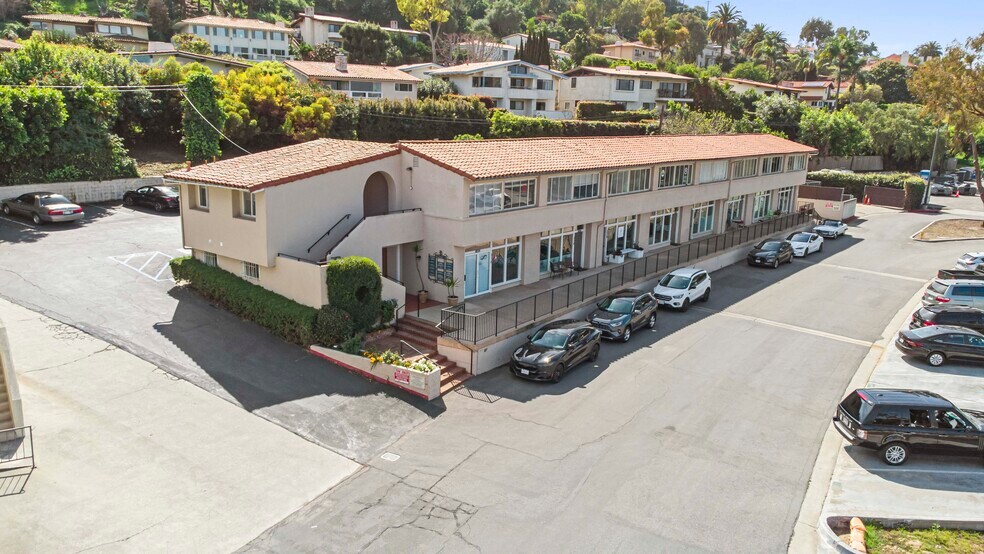 More Photos Of 316-348 Tejon Pl, Palos Verdes Estates Storefront Retail Office For Sale