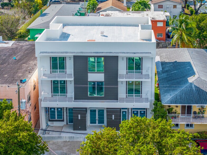 More Photos Of 1576 SW 2nd St, Miami Apartments For Sale