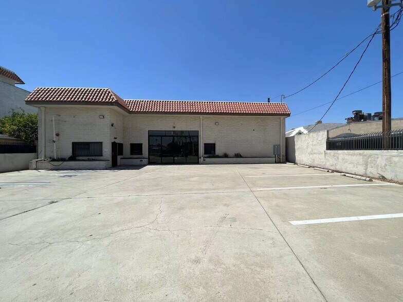 More Photos Of 2735 Tyler Ave, El Monte Warehouse For Lease