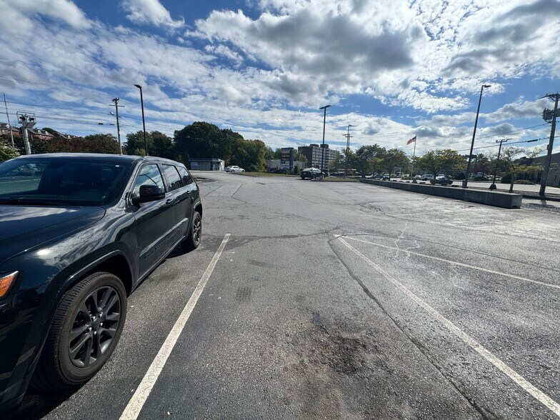 More Photos Of 132 Mendon Rd, Cumberland Storefront Retail Office For Lease