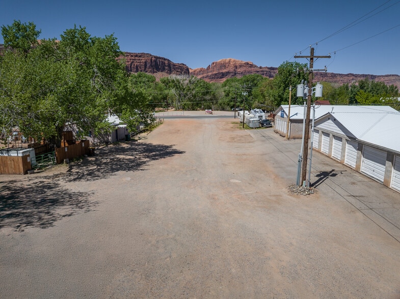 More Photos Of 38 S 100 W, Moab Self Storage For Sale