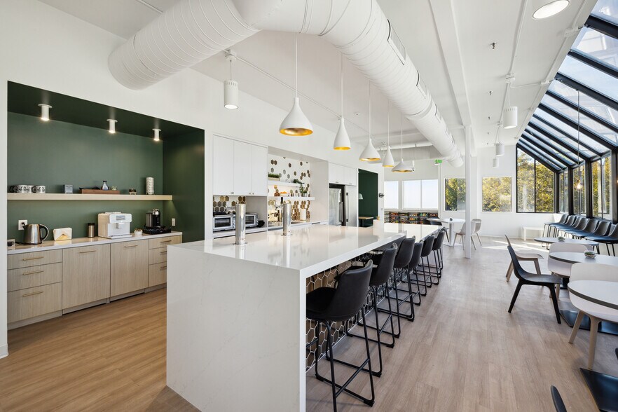 More Photos Of 1485 Treat Blvd, Walnut Creek Loft Creative Space For Lease