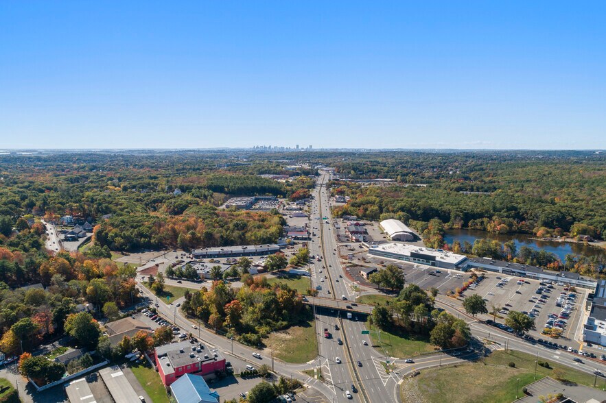 More Photos Of 152 Broadway, Saugus Land For Lease