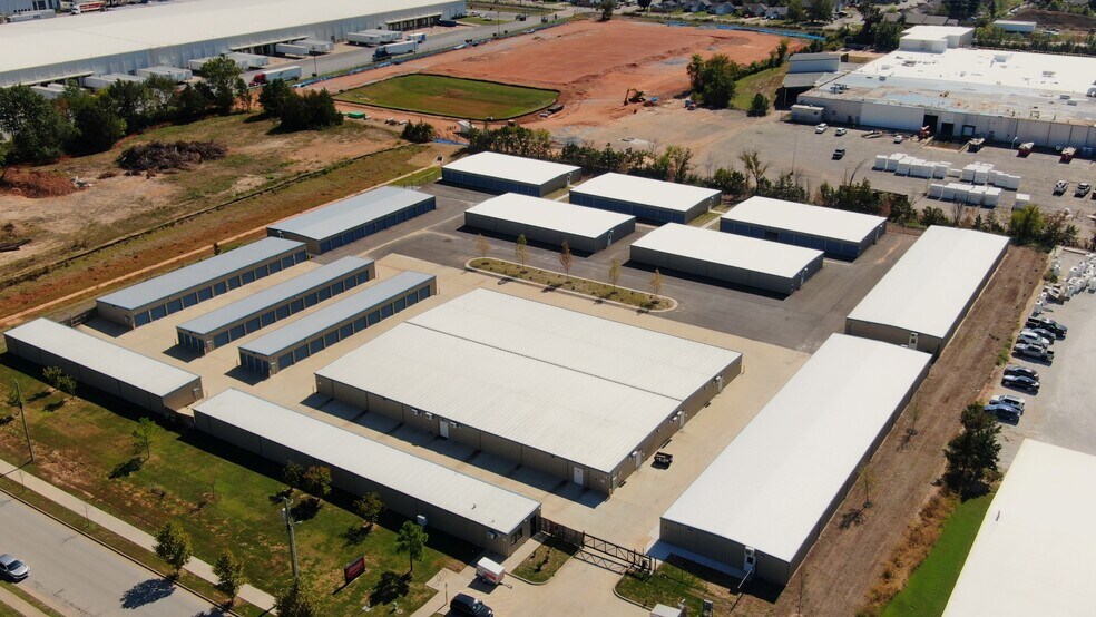 Primary Photo Of 1250 Commons Dr, Rogers Self Storage For Sale