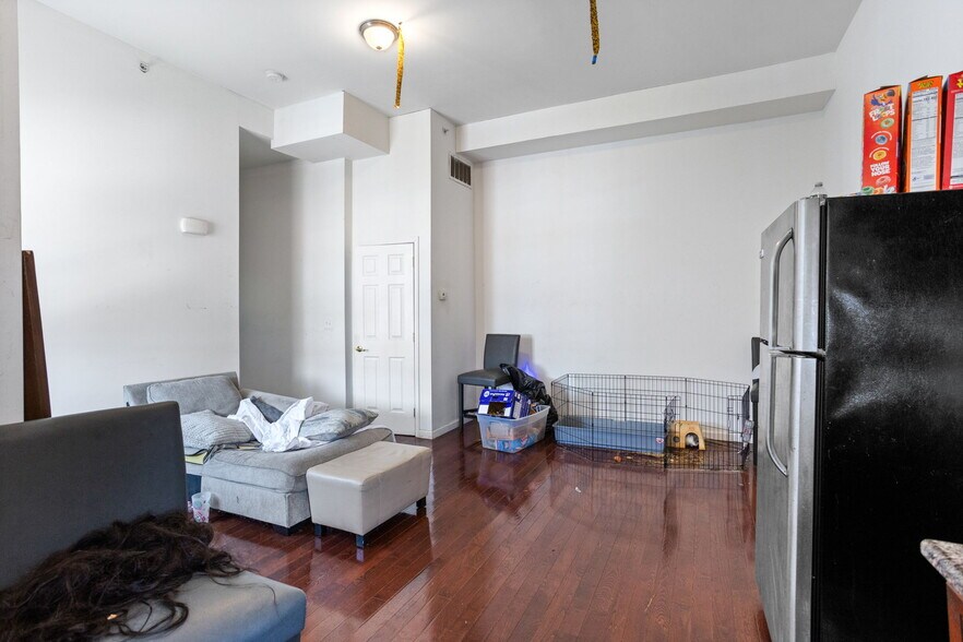 More Photos Of 3301-3303 N 16th St, Philadelphia Apartments For Sale