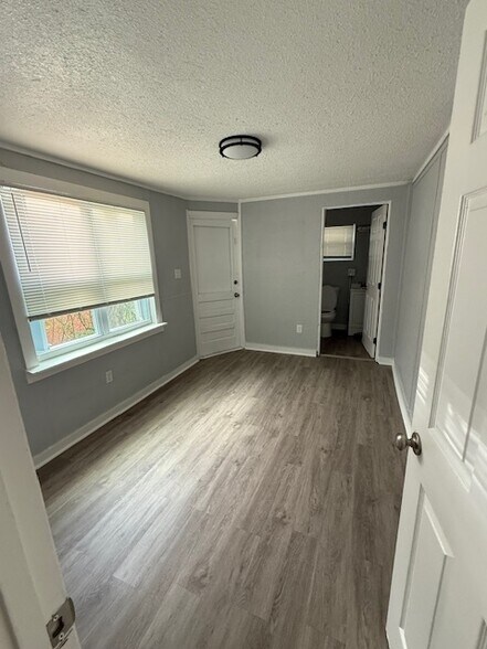 More Photos Of 218 N Oleander Ave, Daytona Beach Apartments For Sale